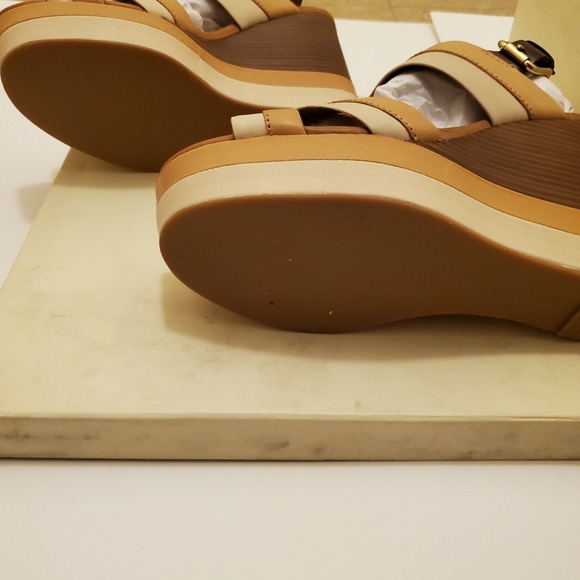 Coach Ladies shoes, Coach Shoes, Coach Wedges Shoes - Picture 7 of 10